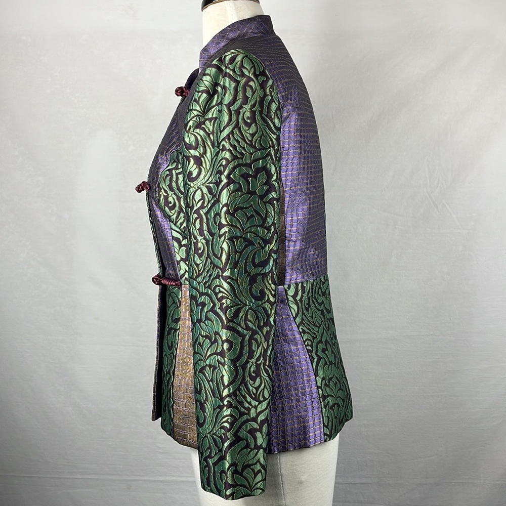 COPY - Beautiful. Women’s size 6. After Five dress jacket, many colors and tex… - Picture 4 of 10